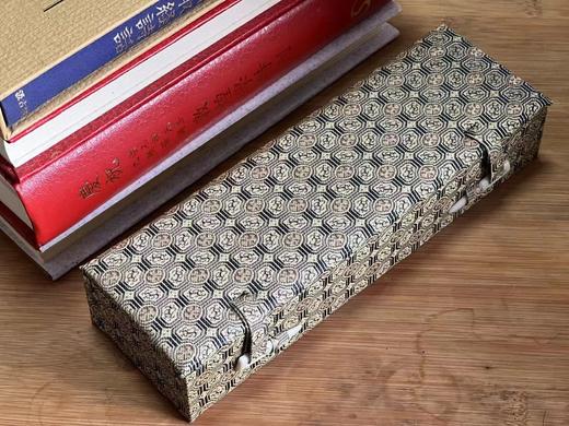 特别推荐：整体镜面超硬白钢刻刀优惠套装，售价199元
 
这是一个朋友的自有产品，六年销售三万支以上！瑞典一胜百整体超硬白钢，硬度达到了66-68HRc，刀身整体纯人工全反射镜面精磨篆刻刀 商品图11