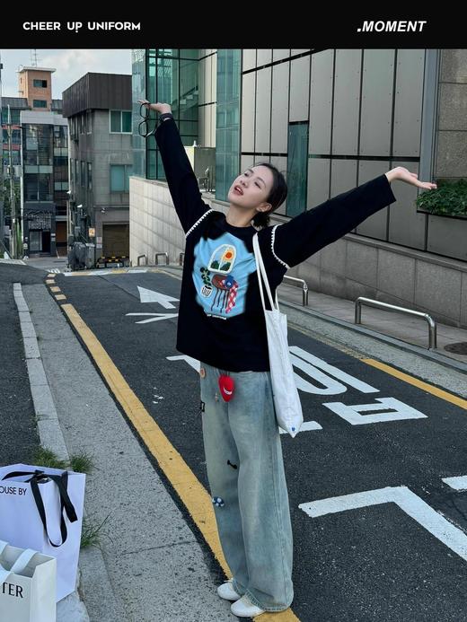 CHEERUPUNIF*RM24Fw秋冬新款立体窗台印花长袖T恤（UY*DQJB） 商品图8