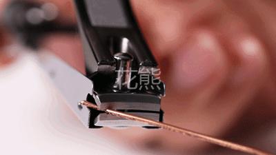 【双立人同款指甲剪】雕刻版三件套の高品质原单代工厂出品 滑动式收纳槽自动收纳甲屑防飞溅ソ防飞溅ソ可全身水洗令不生锈乃螳螂造型握感舒适锋利到剪铁如发@精美套盒磨砂不锈钢方盒包装 商品图1