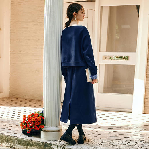OLrain欧芮儿蓝色时尚套装女春季2025年新款休闲卫衣半裙两件套 商品图4
