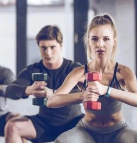 【小课堂】「抗阻」力量练习动作，比跑步还“减肚子”，减缓衰老、防止肌肉流失！ 