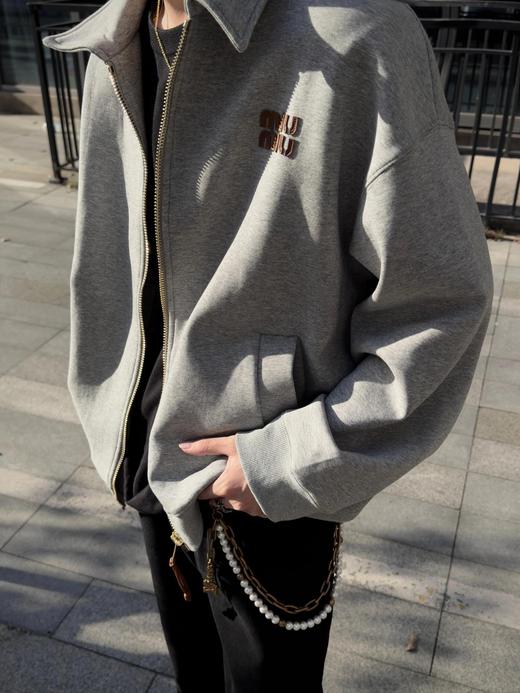 缪缪24Fw早秋新款知识分子时髦风overzise大外套（UY*DQJB) 商品图6