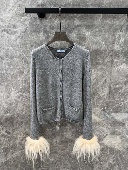 普拉达24Fw秋冬新款袖子羽毛羊绒针织开衫（UY*DQJB) 商品图5