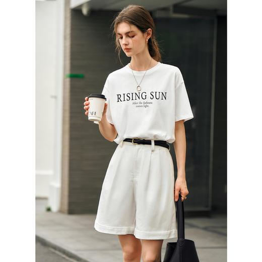 OLrain欧芮儿米白色T恤女春季2025新款休闲百搭宽松字母印花短袖 商品图3