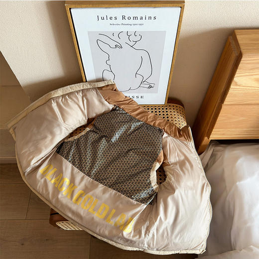 2025年儿童羽绒棉马甲男女中大童立领拼接冬坎肩外穿 商品图3