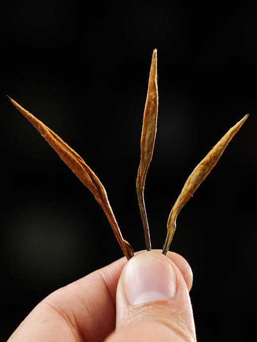 自然蜜糖香【滇红金针】！云南红茶中的极品！100g/罐 商品图10