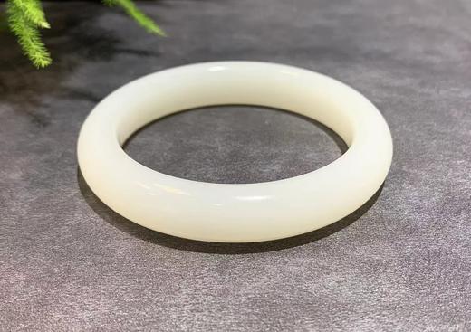 【御珠宫坊·传承系列】羊脂白玉手镯52mm 商品图4