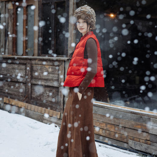 绽放旅行女装547朵/冬季90白鹅绒两色新中式提花叠穿贵气羽绒马甲 商品图1