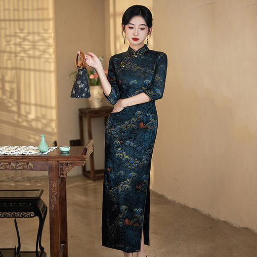 烫金丝绒国风中式长款改良，复古长袖妈妈旗袍ZQYS-SC19861 商品图3