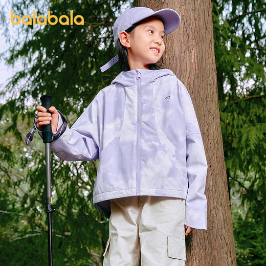 巴拉巴拉童装女童外套儿童上衣2025春装新款满印防水大童连帽便服 商品图2
