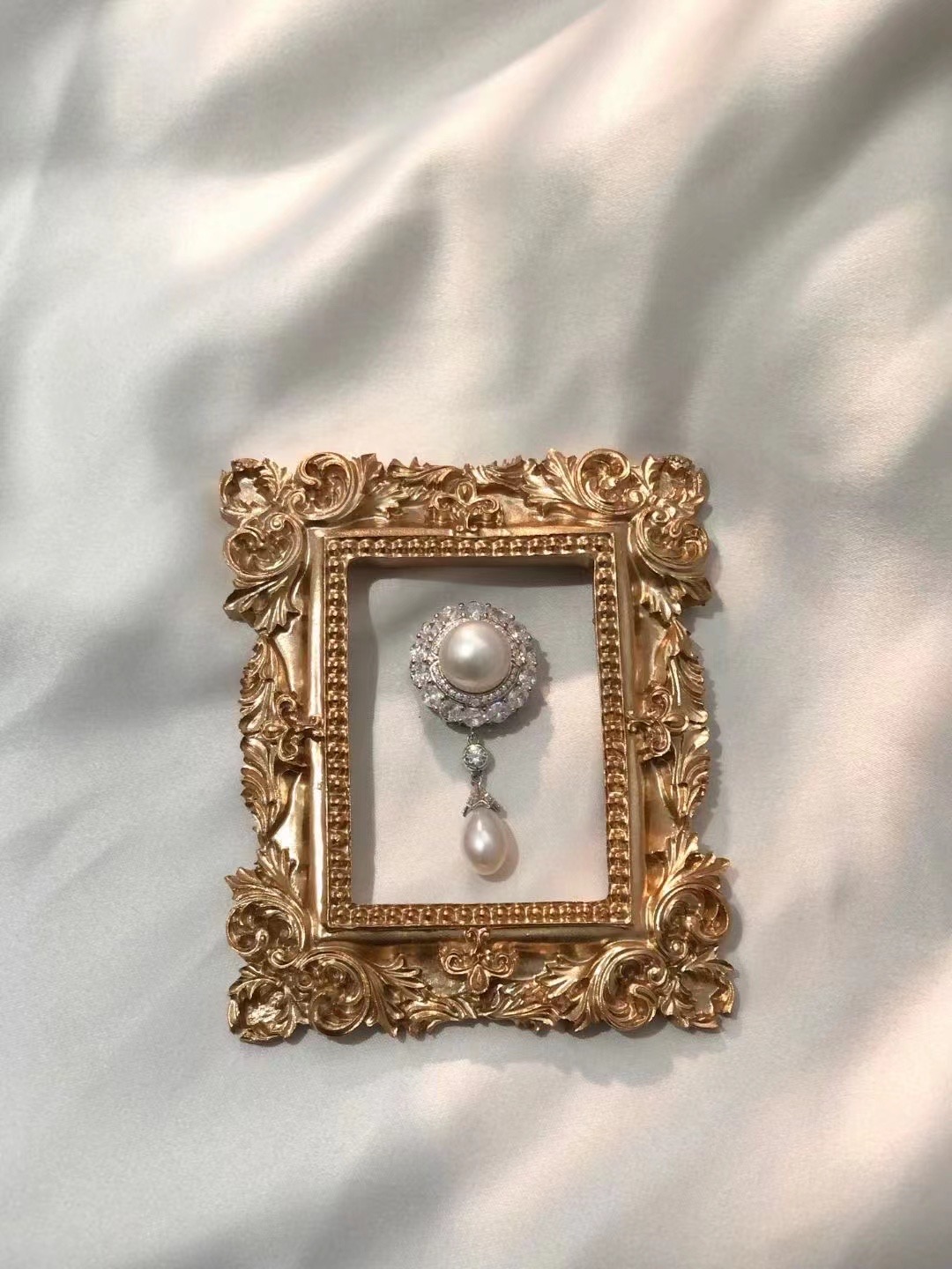 剑桥公爵夫人胸针/吊坠两用