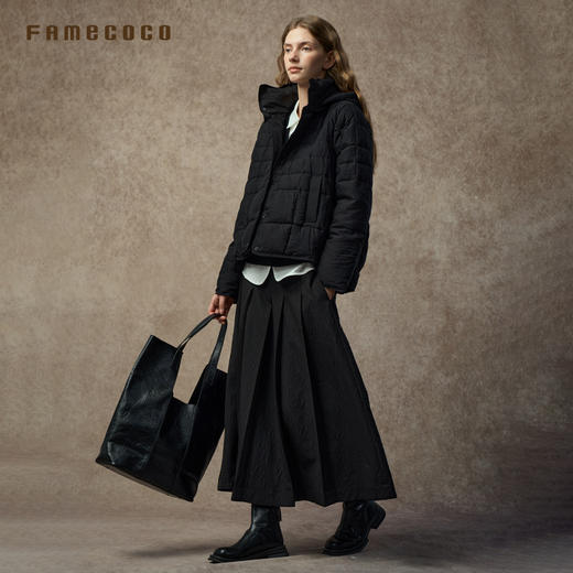 Famecoco范可儿立领连帽宽松休闲短款轻薄羽绒服FAC8AJ002 商品图4