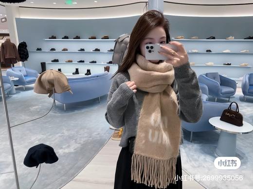 .年轻十岁，独家!三色！！miu m*u马海毛围巾男女同款经典纯色复古英伦风 商品图4