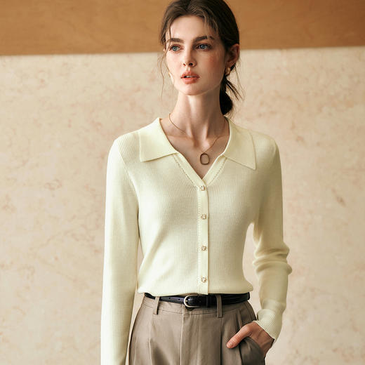 OLrain欧芮儿杏白色针织衫女冬季2024年新款POLO领通勤套头衫 商品图1