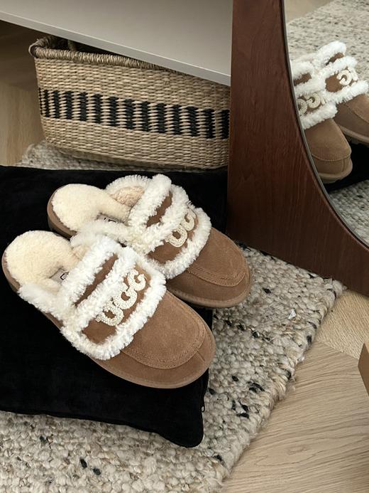 UGG雪地靴平底刺绣拖鞋毛绒半拖（UX*XR） 商品图11