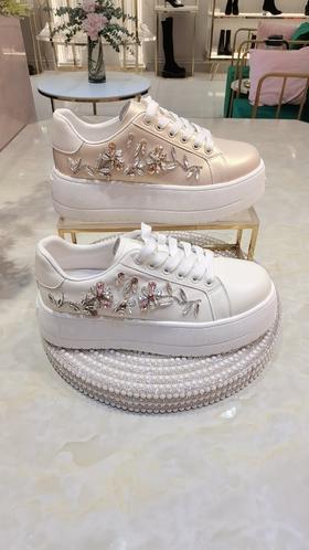 【云粉节】 【9折】BF楼诺贝达25年春时尚运动鞋RCS255407吊牌价2080