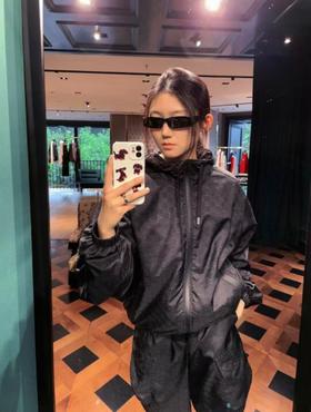 G家 满印logo冲锋衣外套（DY）