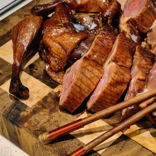 [屁侠推荐]杭州酱鸭600g/袋 地道杭州风味 高性价比家庭日常首选 商品图0