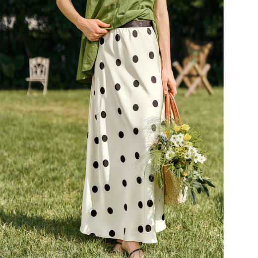 OLrain欧芮儿黑白波点半身裙女冬季2024年新款法式复古高腰A字裙 商品图1