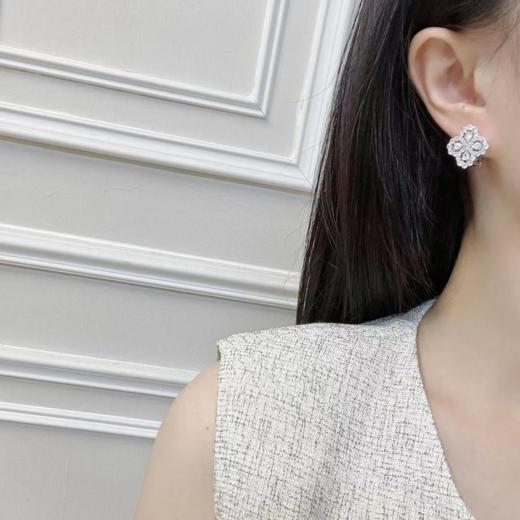 HW海瑞温时顿DiamondLoo形钻圈耳钉（US*XTY） 商品图4