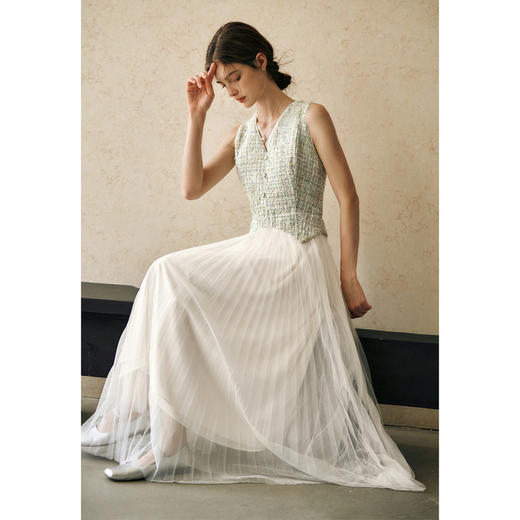 OLrain欧芮儿法式连衣裙女春季2025年新款拼接粗花呢百褶网纱长裙 商品图3