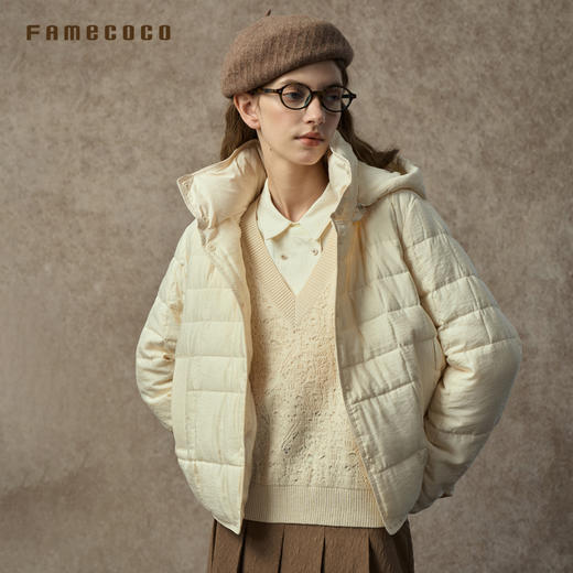 Famecoco范可儿立领连帽宽松休闲短款轻薄羽绒服FAC8AJ002 商品图1