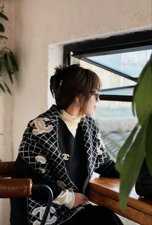 CHANEL香奈儿 双面Logo简约休闲时尚百搭 围巾 女款（CB） 商品图4