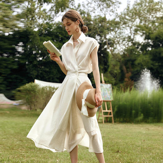 OLrain欧芮儿米白色连衣裙女春季2025年新款复古通勤连肩袖衬衫裙 商品图3