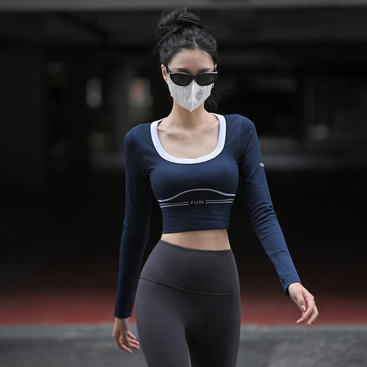 Beemen无缝一体织固定杯瑜伽服女上衣螺纹秋冬运动长袖 商品图2