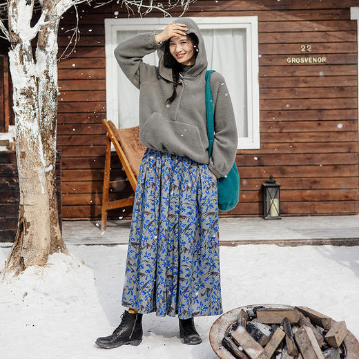 绽放旅行女装824朵/秋冬加厚羊毛棉摇粒绒连帽半开襟落肩长袖卫衣 商品图1