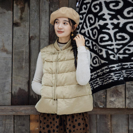 绽放旅行女装547朵/冬季90白鹅绒两色新中式提花叠穿贵气羽绒马甲 商品图4