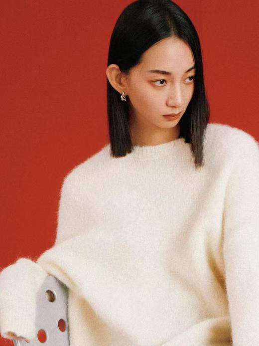 进口水貂绒超高品质董洁同款圆领开叉毛衣 商品图4