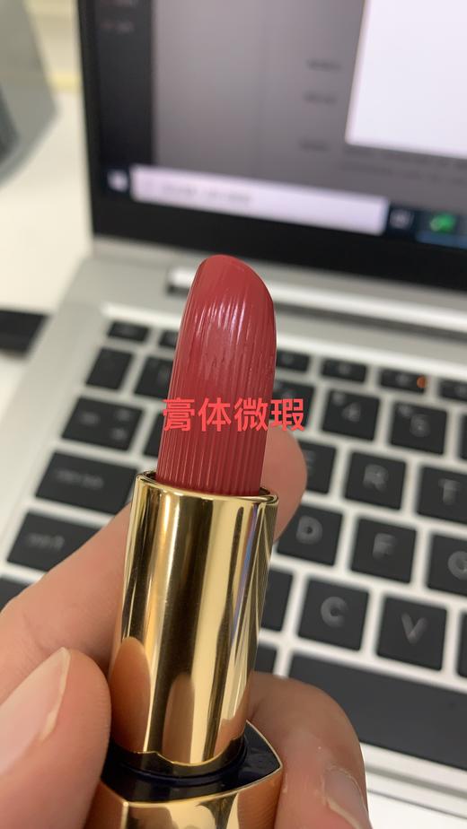 887167618527 雅诗兰黛EsteeLauder 绒雾小金管缎光版 绝色由我缎光唇膏420【膏体微瑕，介意慎拍】 商品图4