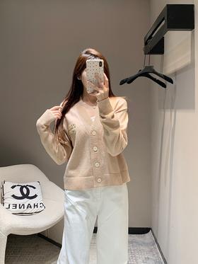 缪缪24FW秋冬新品珠钻字母logo长袖小开衫复古少女系风格（UY*DQJB)