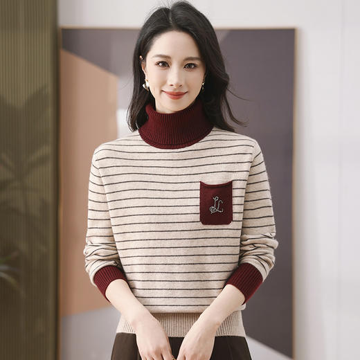 CC-101-35470秋冬季新款时尚条纹毛衣女洋气减龄半高领针织打底衫宽松上衣 商品图1