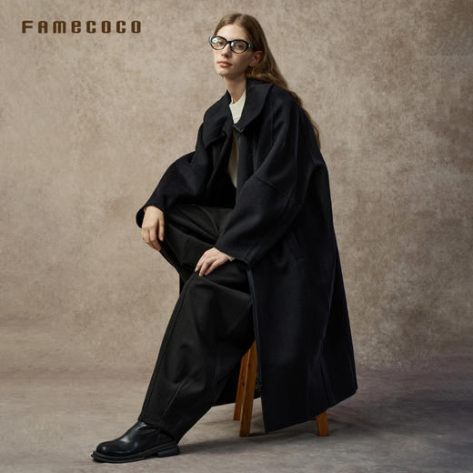 Famecoco范可儿个性大翻领刺绣经典款黑色双面呢长大衣FAC8AQ019 商品图0