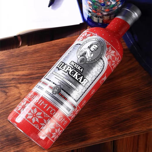 俄罗斯沙皇牌新年红伏特加1000ml/012685 高度烈酒基酒 商品图0