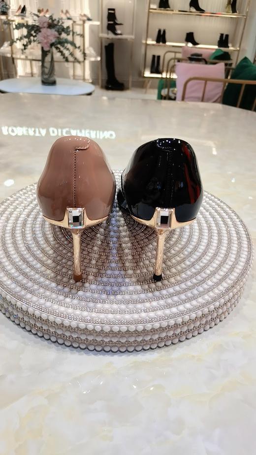 【云粉节】【9折】BF楼诺贝达25年春时尚单鞋RS257206吊牌价2080 商品图2