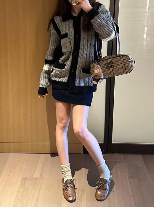 缪缪秋冬新款翻领麻花针织开衫（UY*GH215） 商品图5