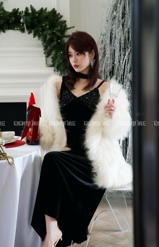 【门店同款】ENJOY冬季“漂亮朋友”闪闪亮片吊带裙 160357068 商品图0