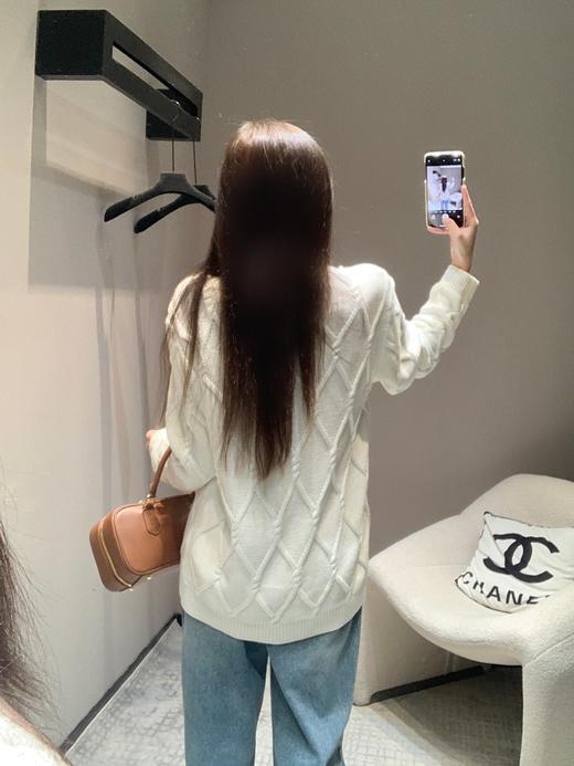 驴家24Fw秋冬新款绞花针织绵羊毛混纺套头衫（UY*DQJB) 商品图6