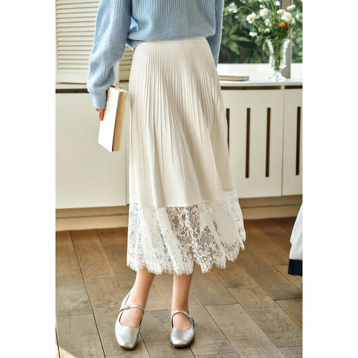 OLrain欧芮儿法式白色半身裙女春季2025年新款蕾丝花边拼接针织裙 商品图1