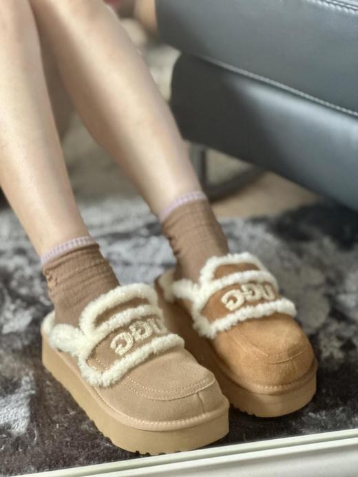 UGG雪地靴平底刺绣拖鞋毛绒半拖（UX*XR） 商品图4