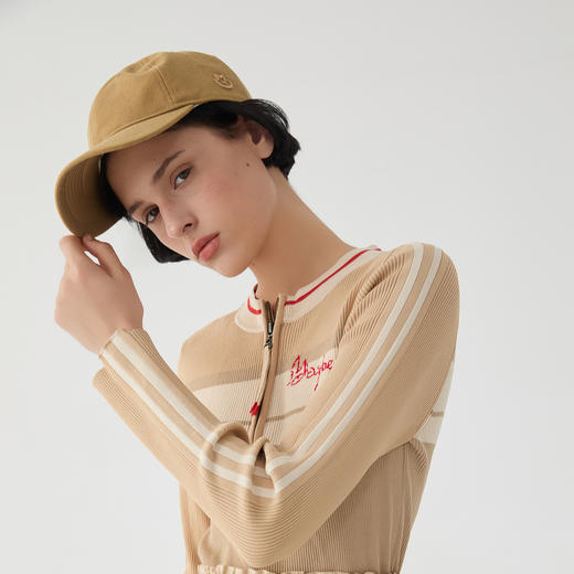 谜底棒球帽女士2025春季新品百搭时尚运动感鸭舌帽帽子251MQ0402 商品图1