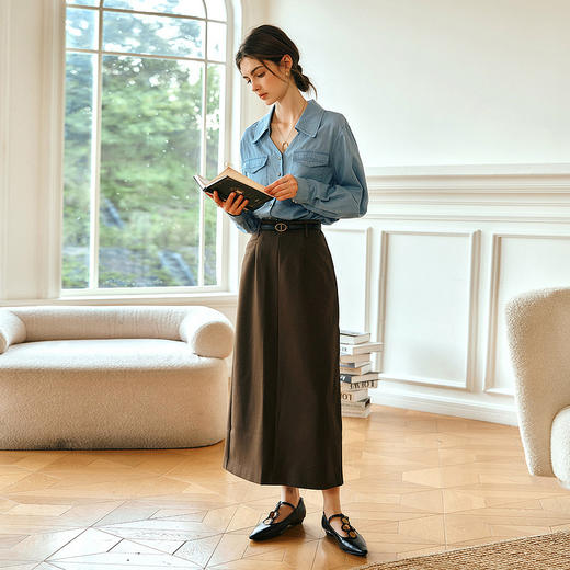 OLrain欧芮儿法式蓝色衬衫女冬季2024年新款翻V领牛仔长袖衬衣 商品图3