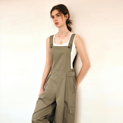 OLrain欧芮儿卡其色休闲裤女春季2025年新款时尚连体工装背带裤 商品图1