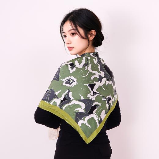 青云染/ClouDyeing 【芳华】丝绸 抗皱桑蚕丝方巾-送礼方巾 商品图3