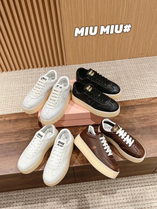 缪缪新款厚底小白鞋怎么穿都好看上脚超级舒服牛皮材质（UX*HC) 商品图0