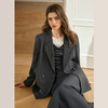 OLrain欧芮儿灰色短外套女冬季2024年新款简约设计感气质通勤西装 商品缩略图4