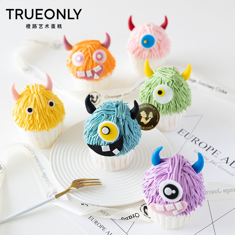 【小怪兽蛋糕】谁说小怪兽打不过奥特曼?